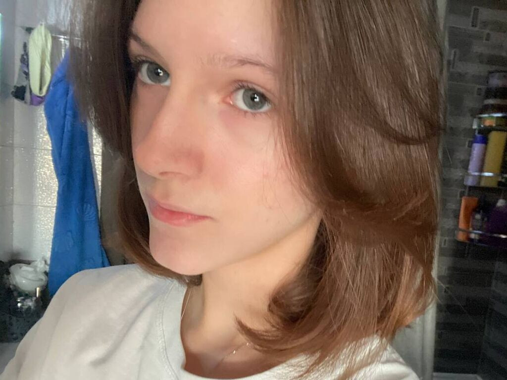 ChristenaNelke LiveJasmin