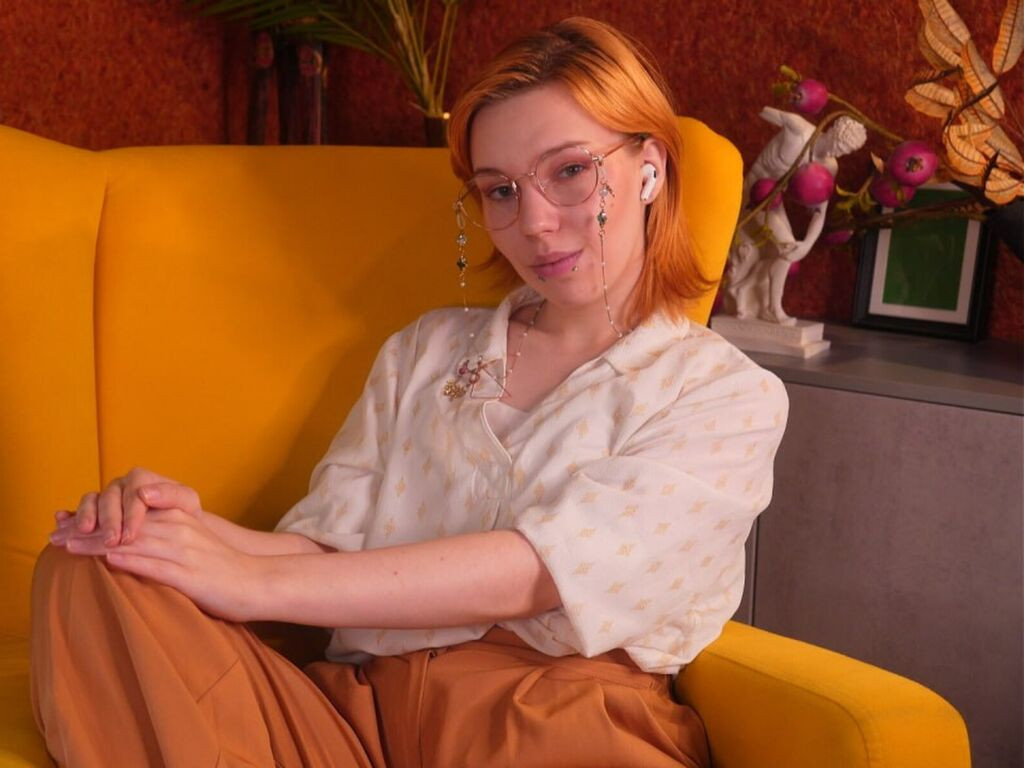 ClariceRothery LiveJasmin