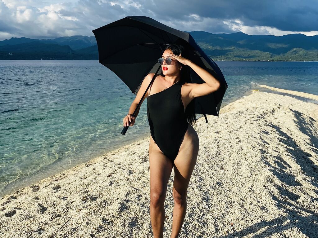 ClarisaMolina LiveJasmin