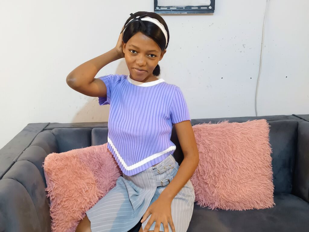 CleoAdams LiveJasmin