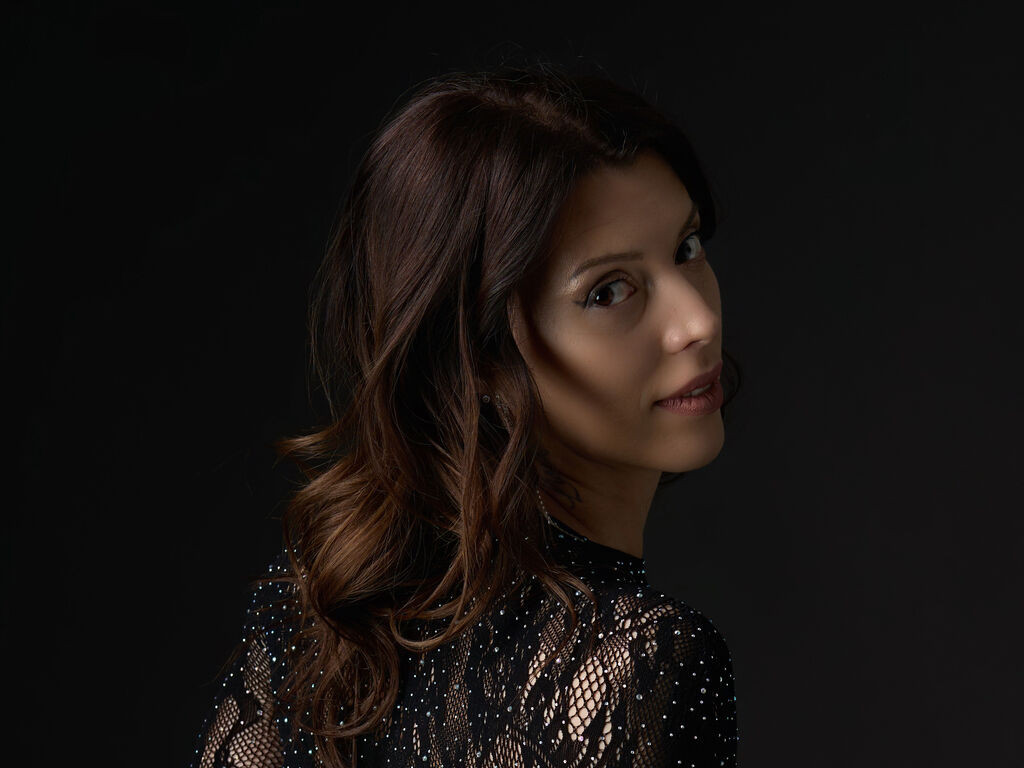 CorinaDaniela LiveJasmin