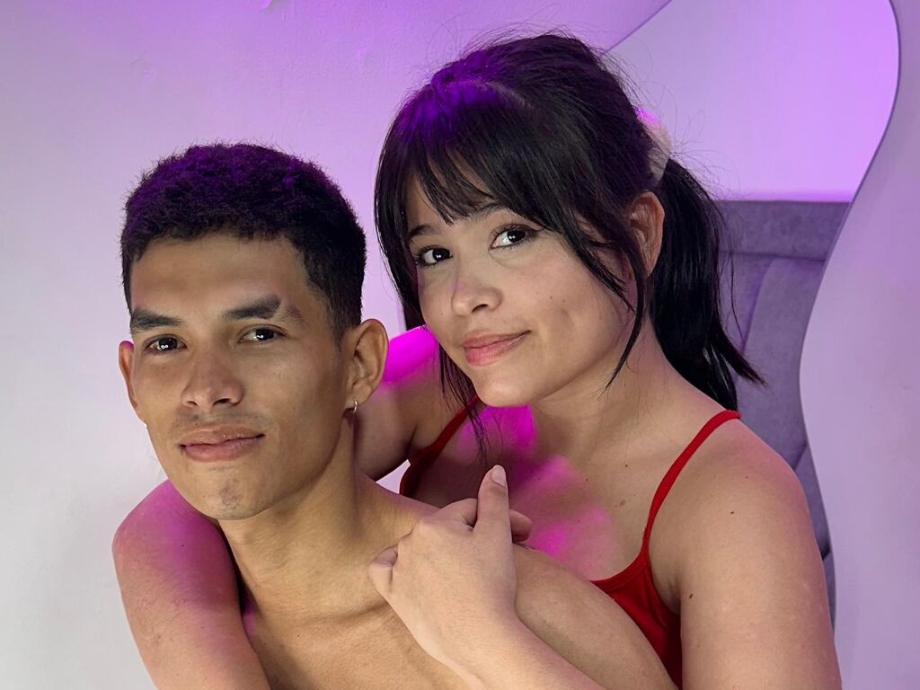 CristalAndTony LiveJasmin