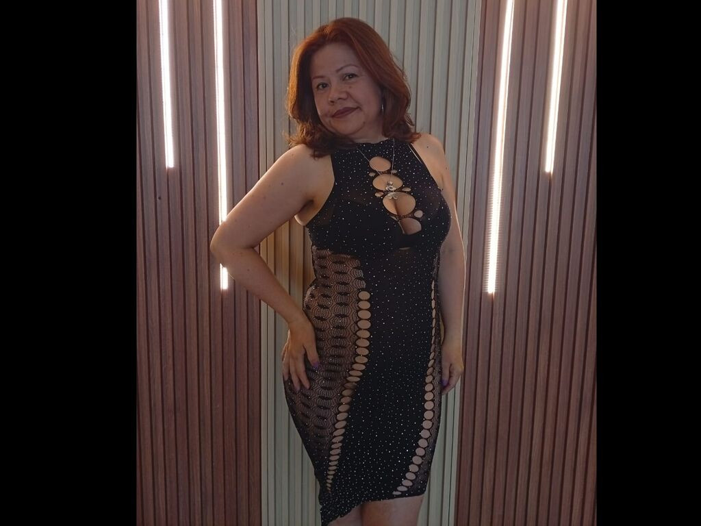 CristelleDeLuxe Nude