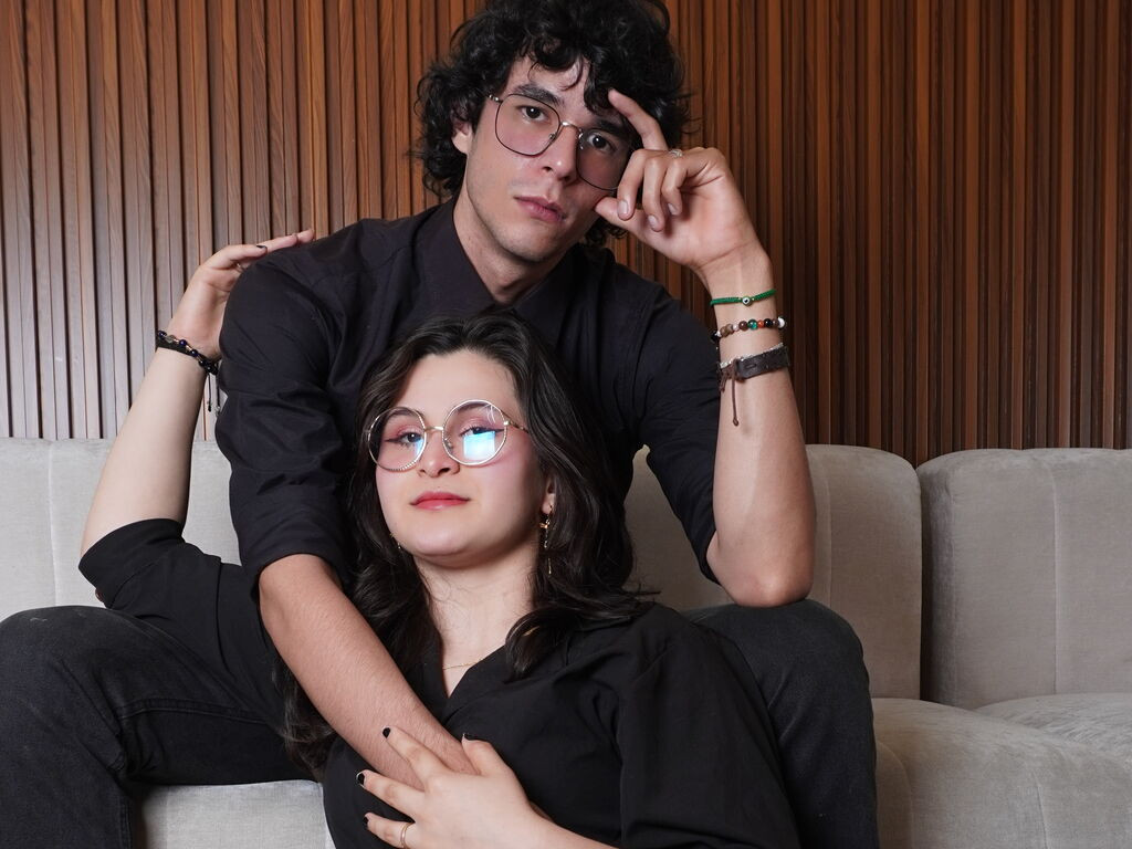 CrystalandMax LiveJasmin