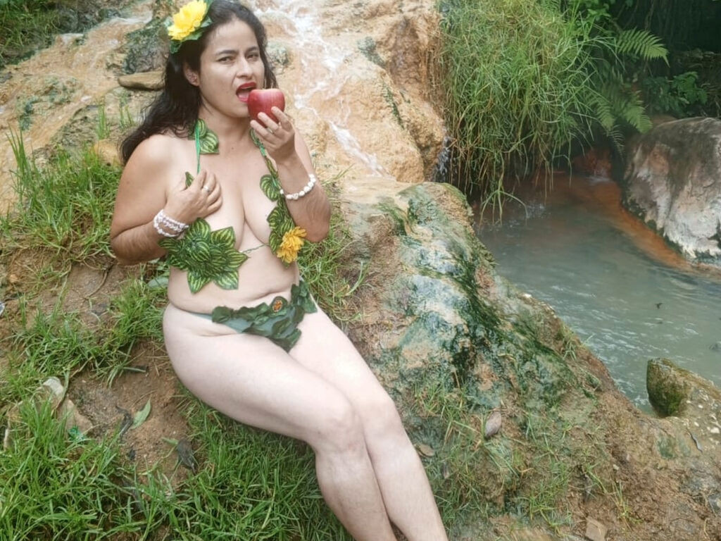 CrystallRyan LiveJasmin