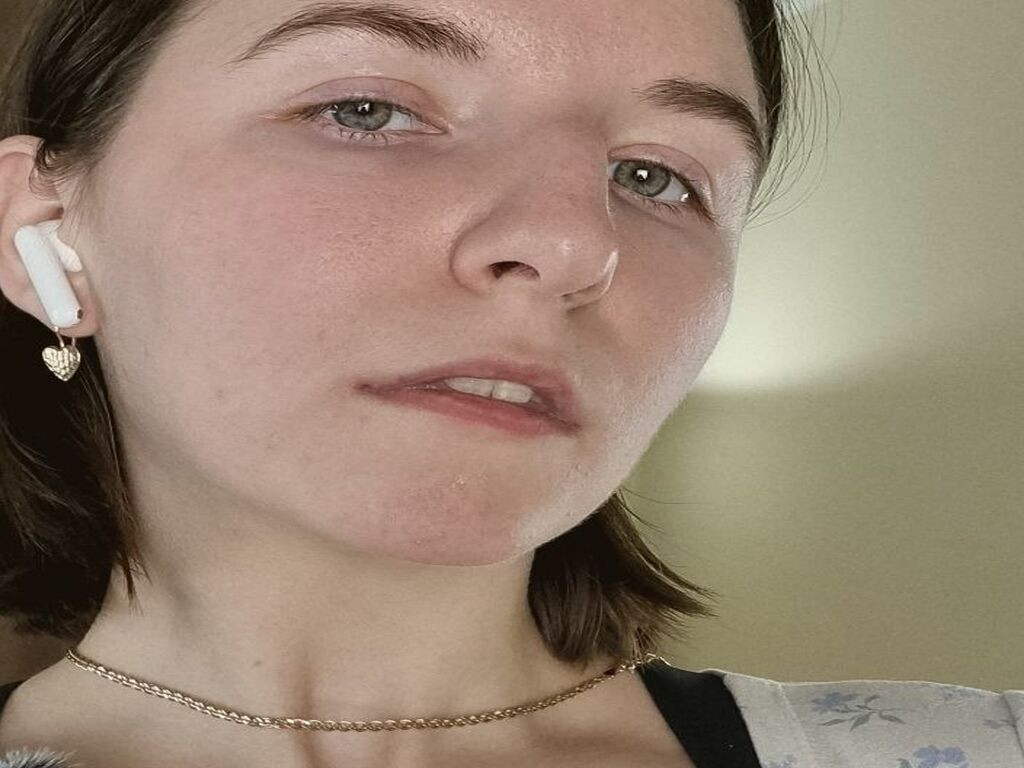 CythiaMontis LiveJasmin