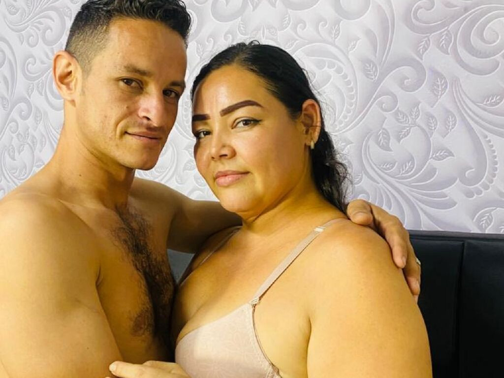 DairaAndMateo LiveJasmin