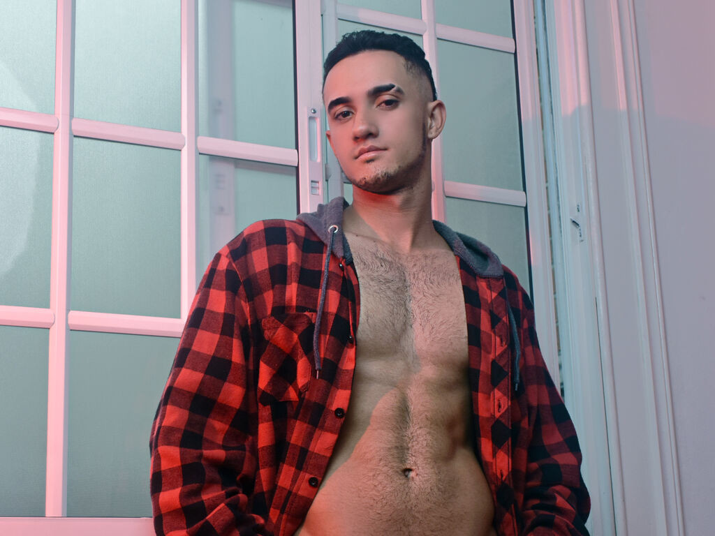 DanSalvatore Desnudo