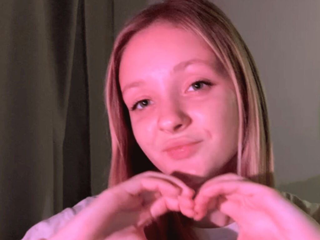 DaniellaViesca Desnudo