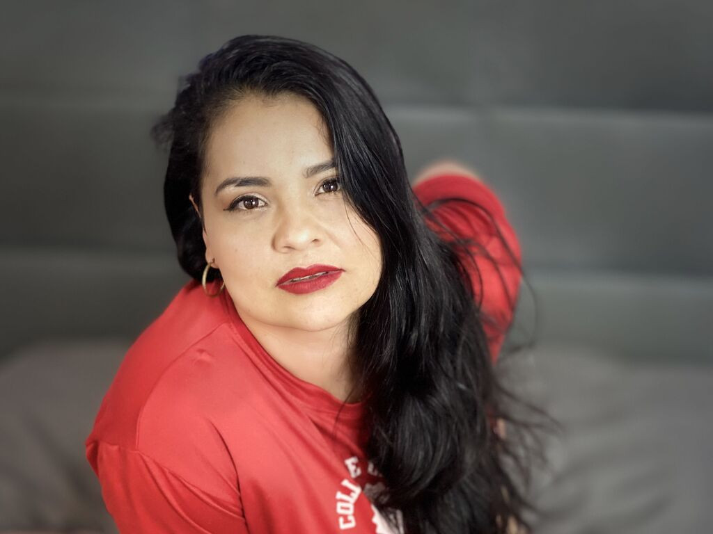 DanikaDaniels LiveJasmin