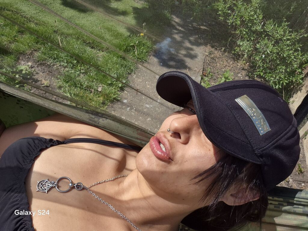 DariaMidnight Nude