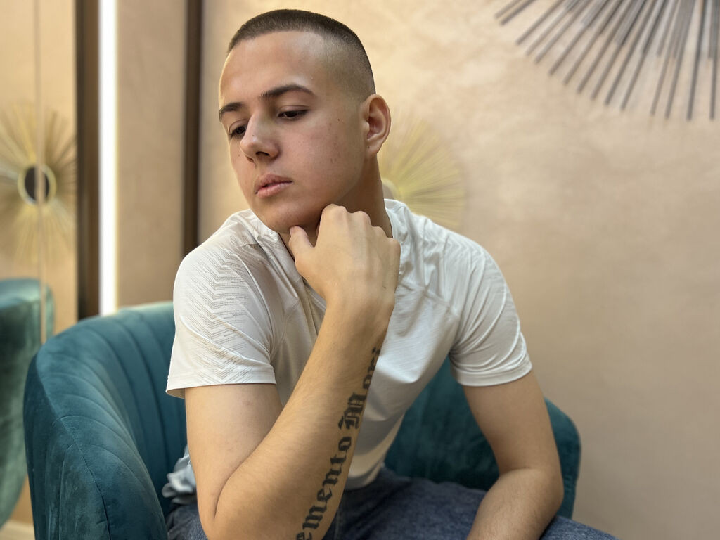 DenzelForks LiveJasmin