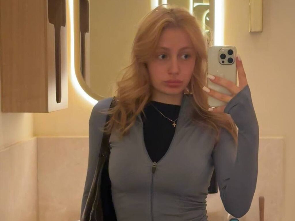 DevonFini LiveJasmin