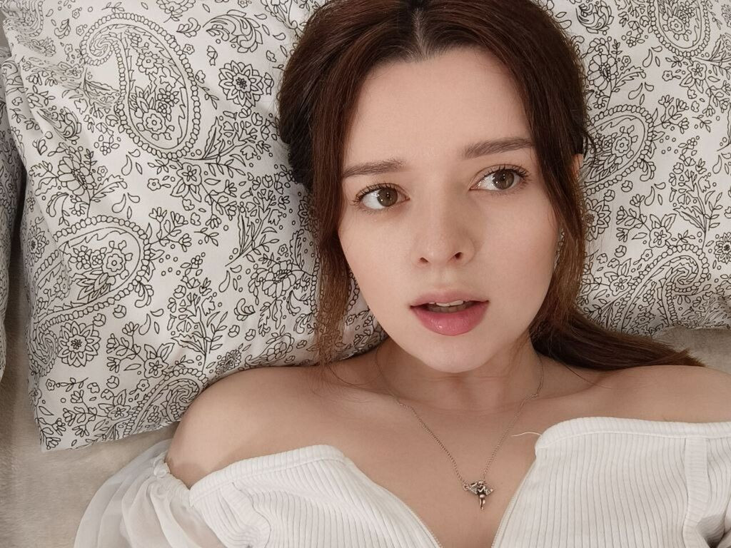 DevonaChurchey Nude
