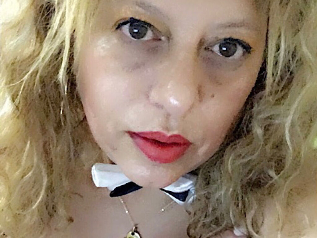 DianaRojo LiveJasmin