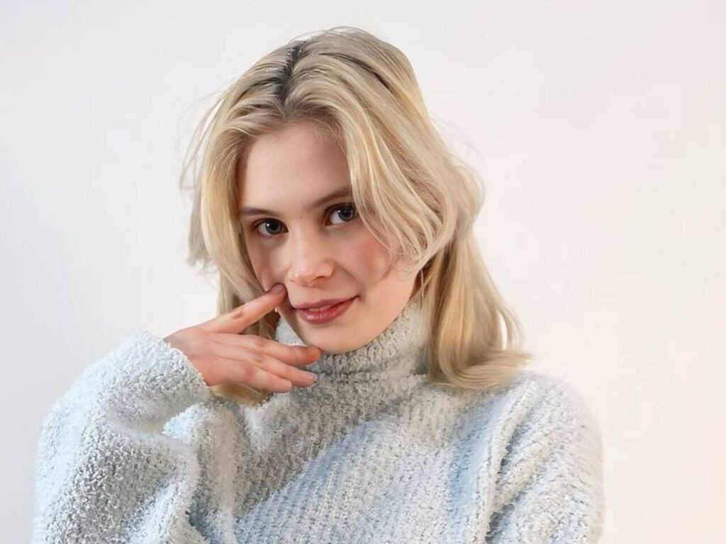 DionTarzia LiveJasmin