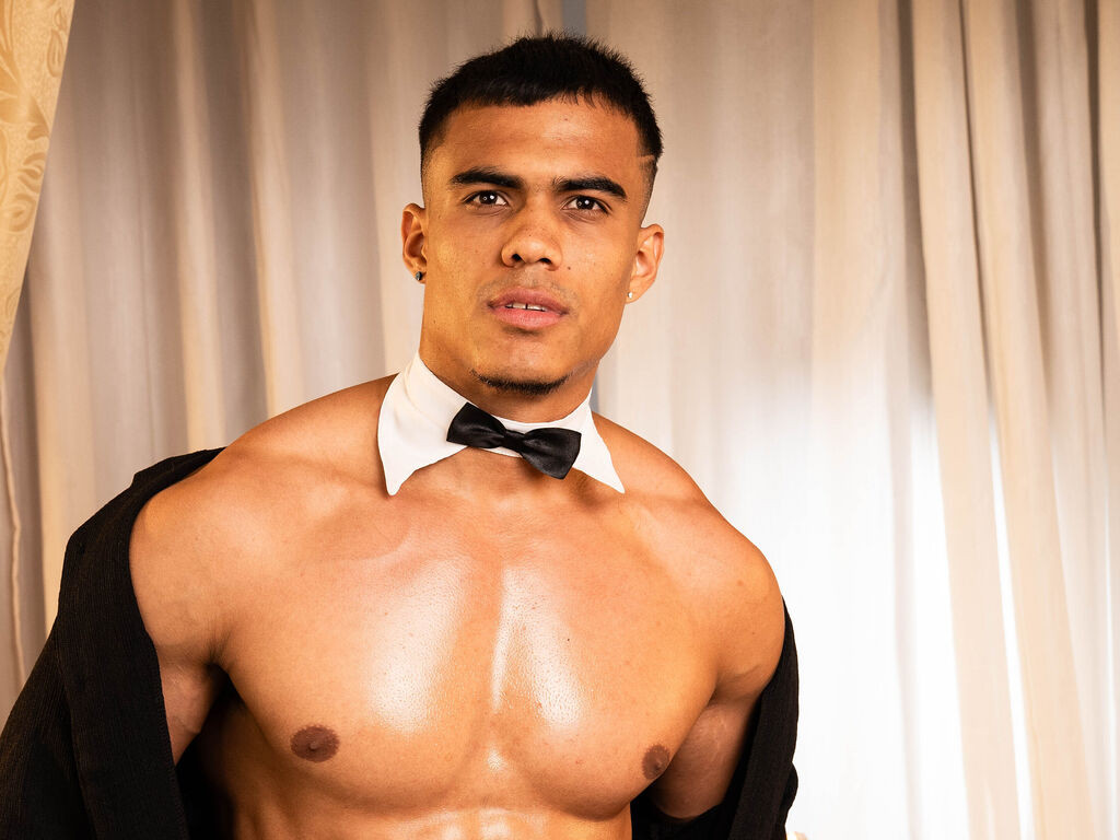 DominicRodrigo Nude