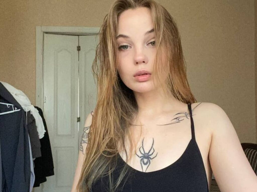 DungDelph LiveJasmin