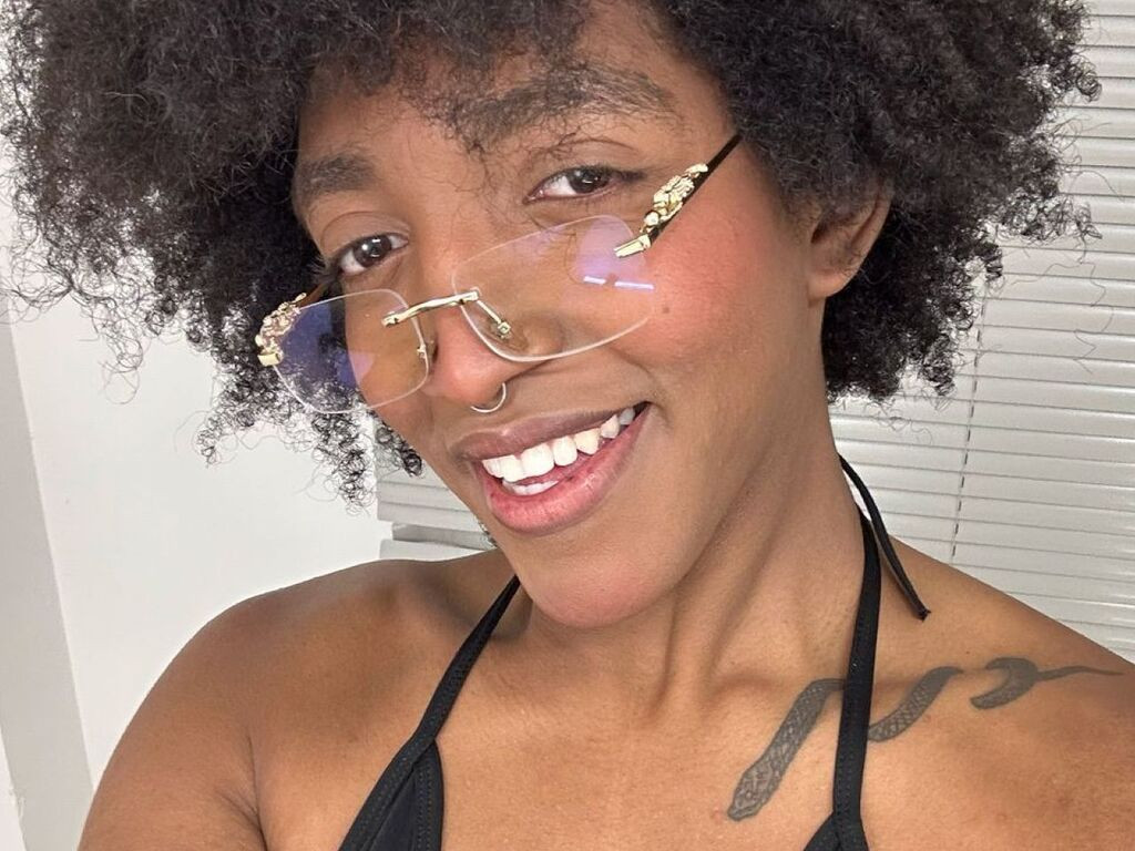 EileenTanihara LiveJasmin