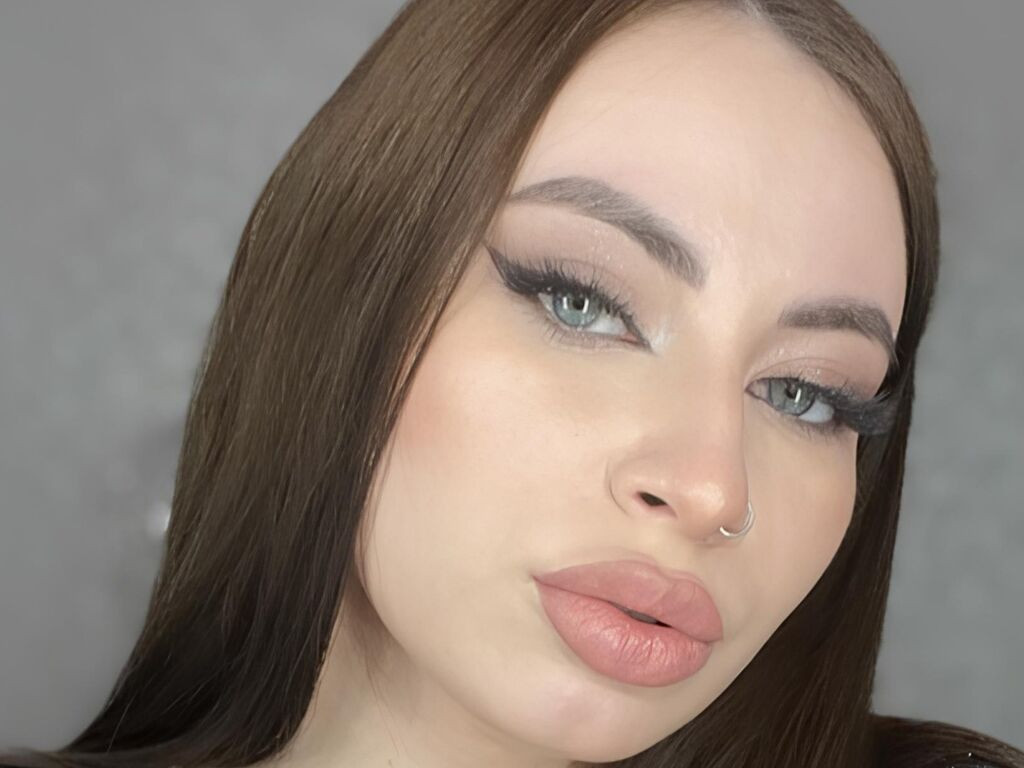 ElenoreMaiden LiveJasmin