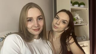 ElfriedaAndDelma Cam