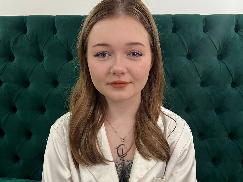 ElinaVale LiveJasmin