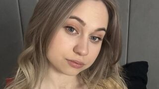 ElisabethCrysten Cam