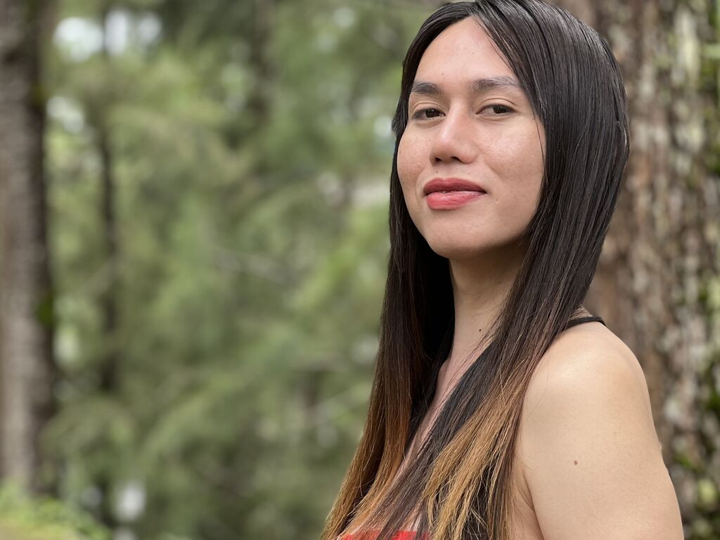 ElizabethGranada LiveJasmin