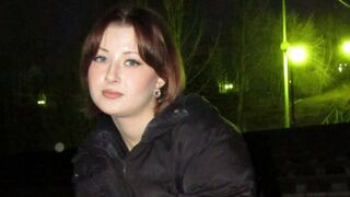 ElizabethGrochma Cam