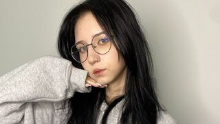 ElizabethWalkerr Cam