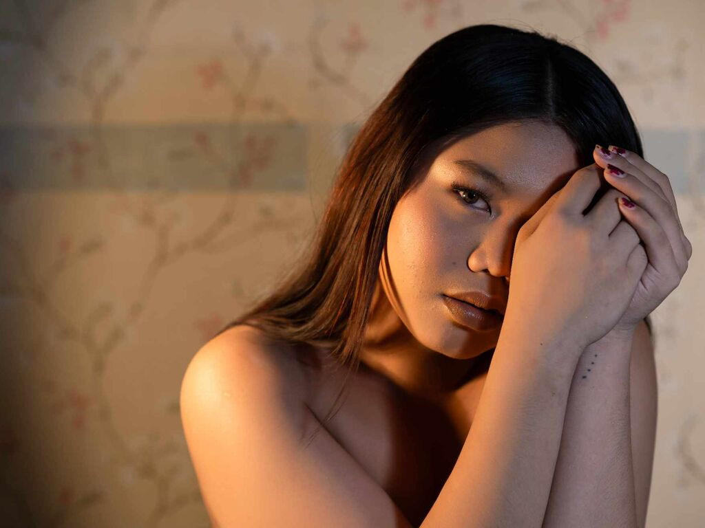 EllizabethTan LiveJasmin