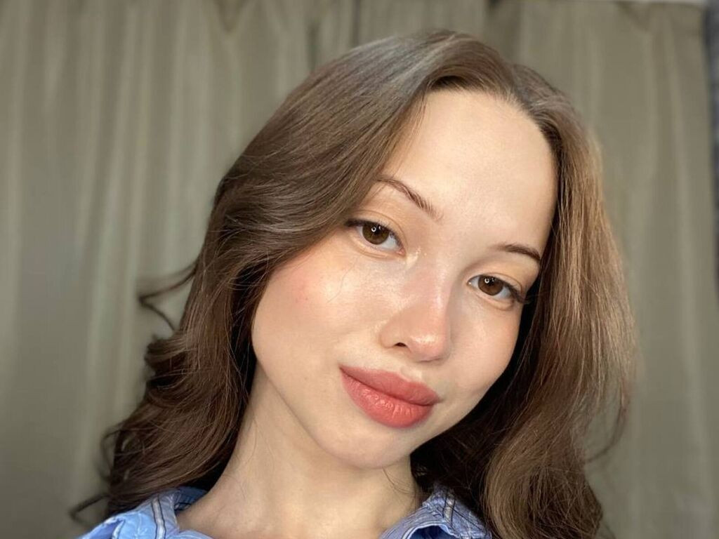 ElvinaBagg Nude