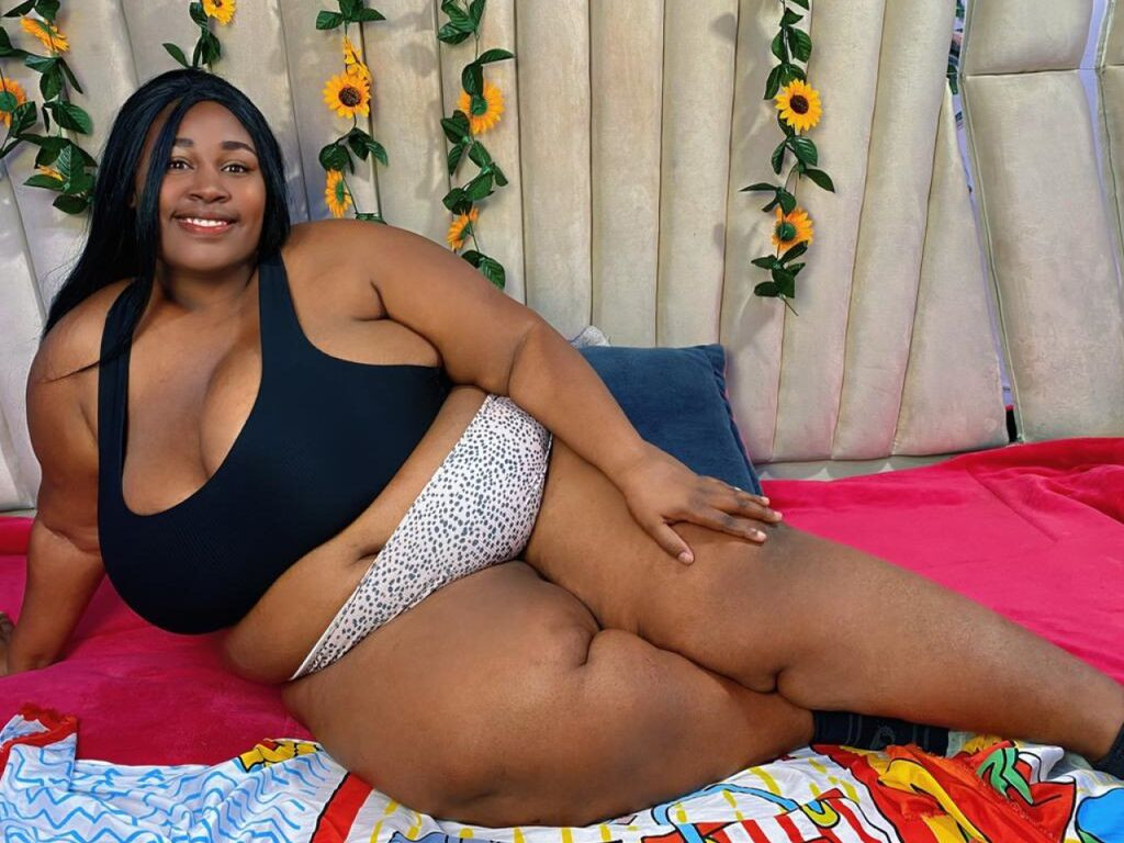 ElyBloom LiveJasmin