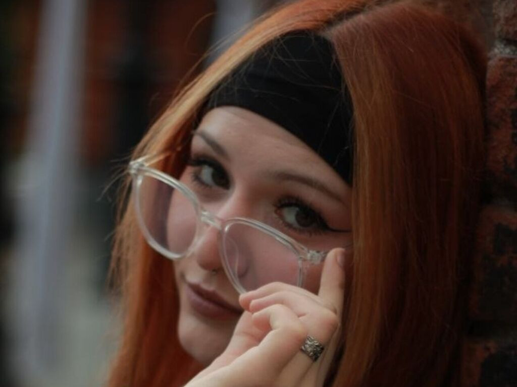 EmeraldClyatt LiveJasmin