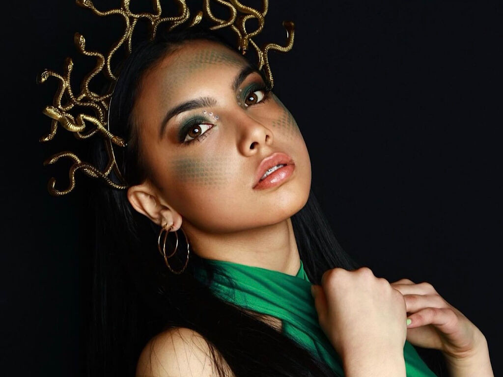 EmilianaEscobar LiveJasmin