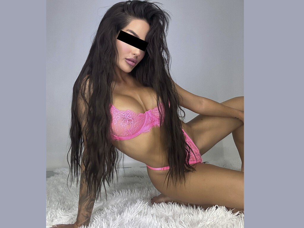 EmillyFlirt LiveJasmin