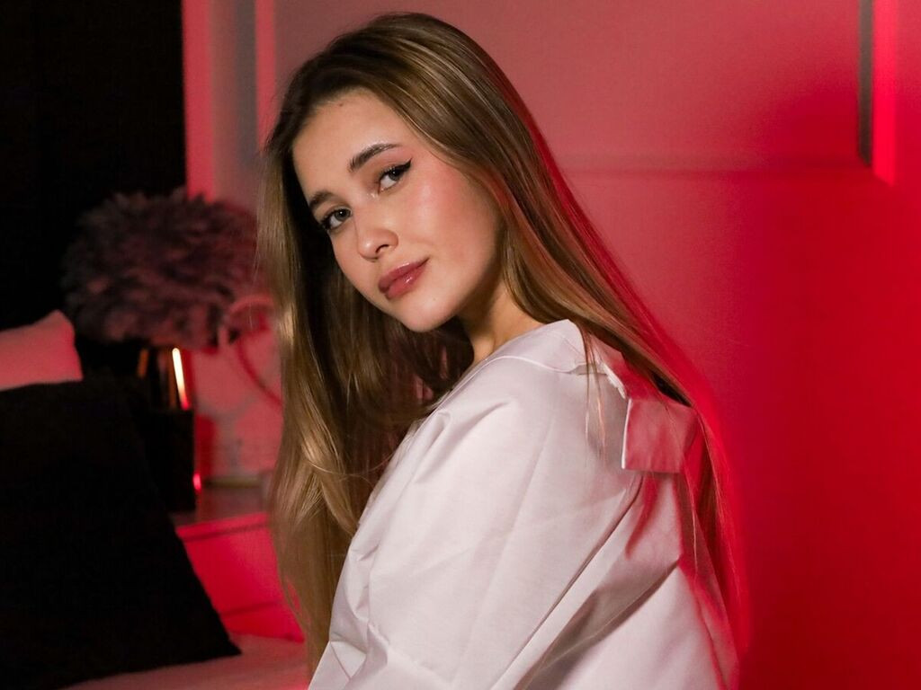 EmillyFox LiveJasmin