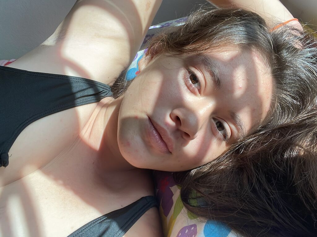 EmilyCorne Nude