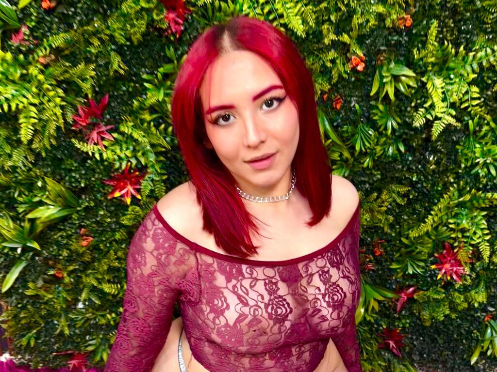 EmiraWeyn LiveJasmin