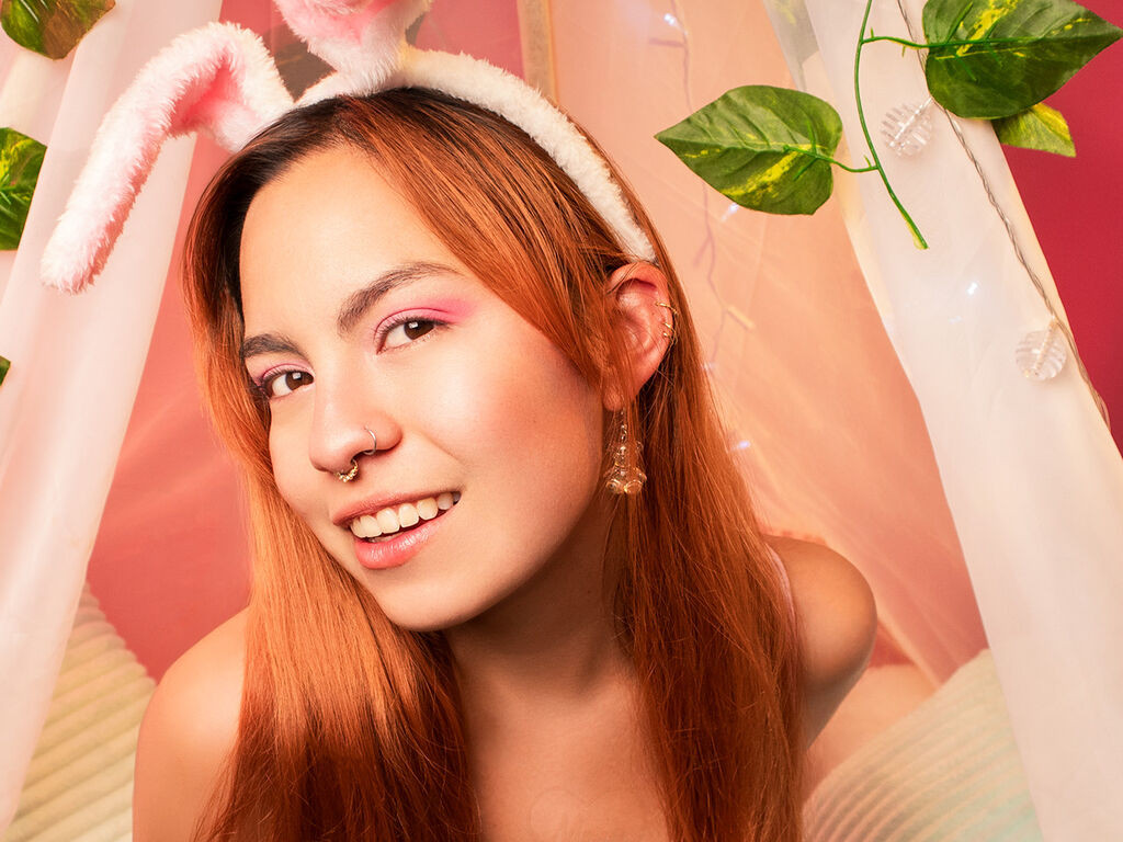 EmmaMonnet LiveJasmin