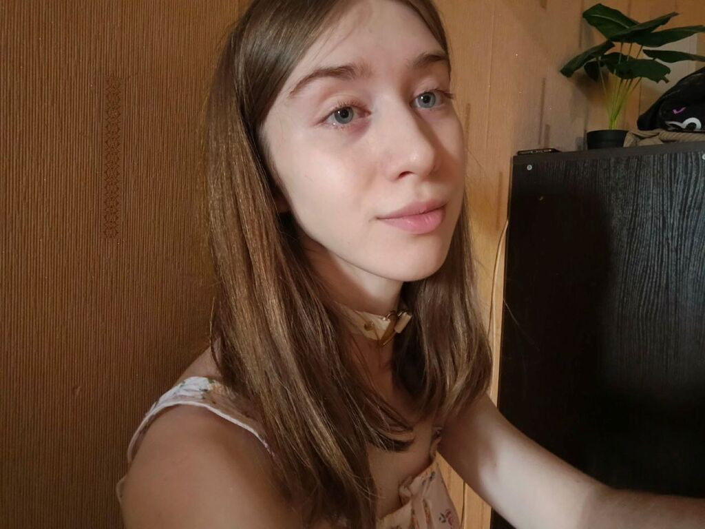 EmmaOzley LiveJasmin
