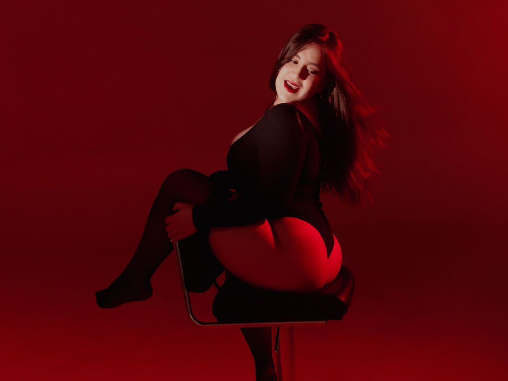 EmmyBaker LiveJasmin