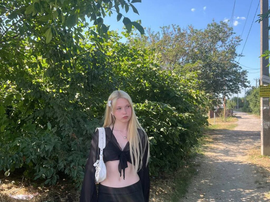 EnolaMetheny LiveJasmin