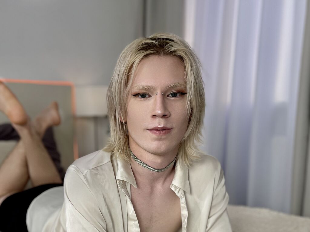 EricMilkovich Nude