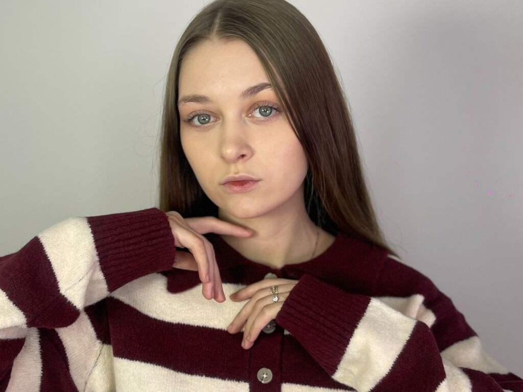 EssieFontanella LiveJasmin