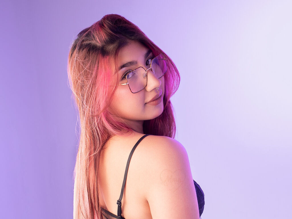EstefaniCastillo LiveJasmin