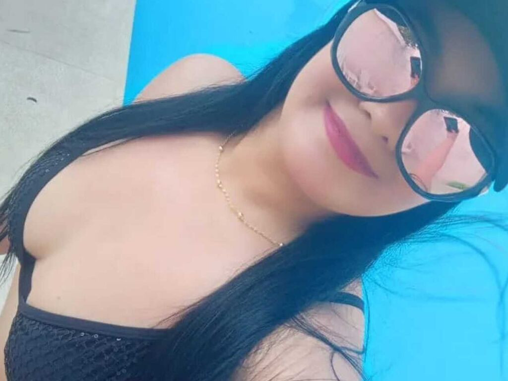 EvaBuzmina LiveJasmin