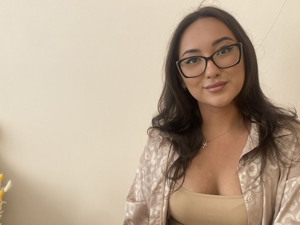 EvaSarazardje LiveJasmin