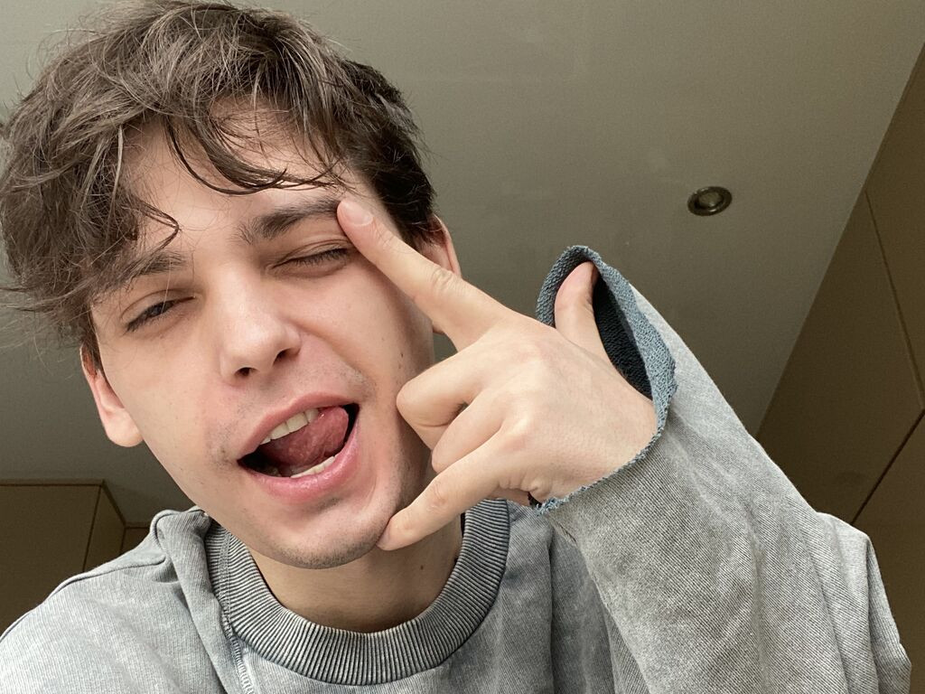 EvanDionys LiveJasmin