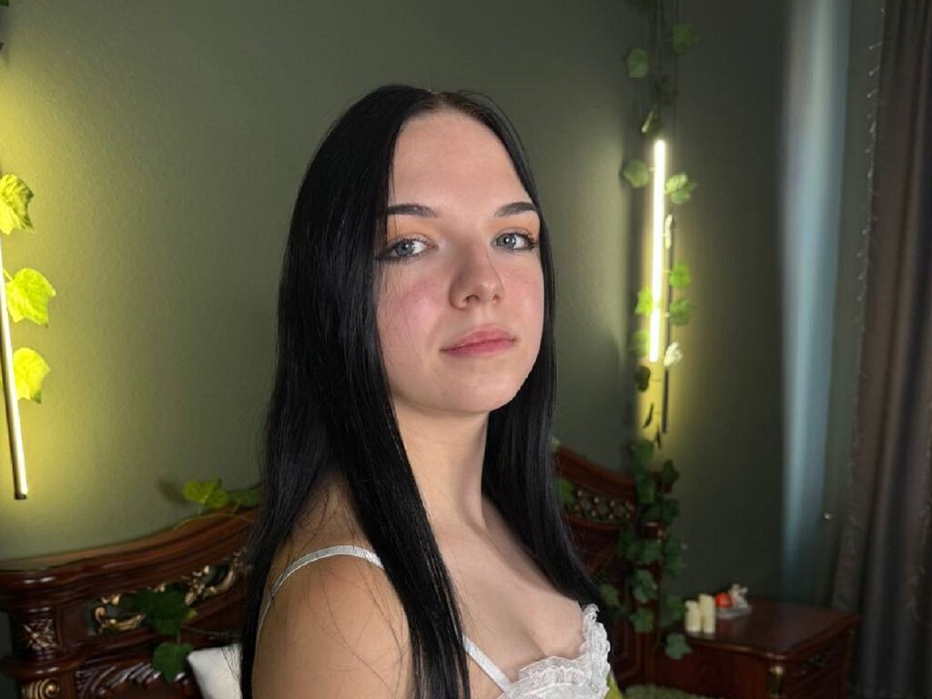 EvelinVeil LiveJasmin